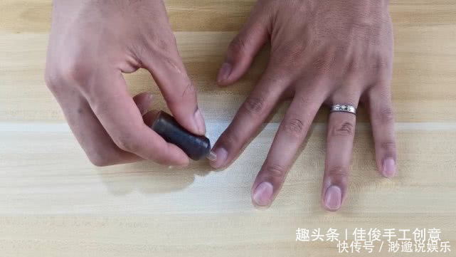 用途|藿香正气水的这6大用途真实用,解决了生活中的困扰,省钱实用!