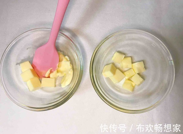 自己做的手撕椰蓉吐司,吃一年都不腻,学会后再也不用跑面包店了