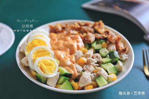 晒一晒今天的午餐,不炒不炖健康无油,网友这么吃想不瘦都难