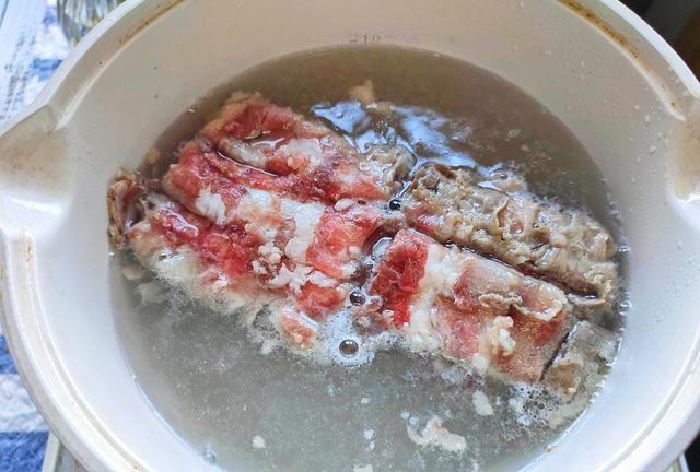 从头|适合冬季吃的面条,有肉有菜还有蛋,一碗下肚从头暖到脚,真舒服