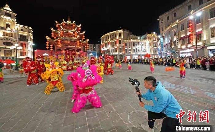 建设者|元宵佳节“情暖家乡年”广东汕头全球潮汕人云联欢