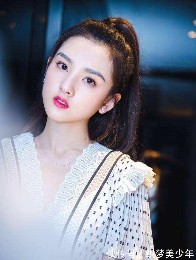 高马尾|你适合“高马尾”还是“低马尾”看这3点就对了,扎错拉低颜值!