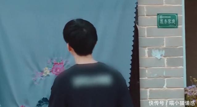 马赛克|《变形计》史上最壕主角衣服全程打马赛克,贫穷限制我们想象