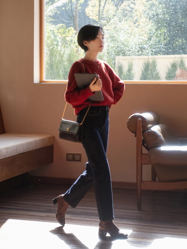 半身裙|针织衫配裤子还是裙子更好看?建议你两个都选,这样搭美极了!