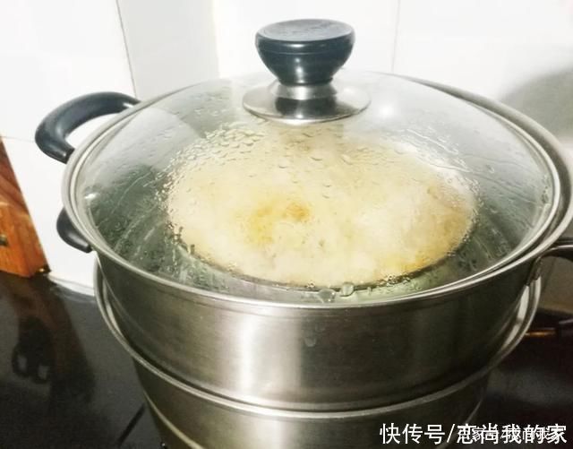  过年可做这传统的甜烧白，香甜软糯不油腻，我一次可以吃两大块