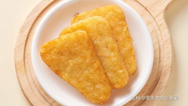  不管炸什么东西，按照这个方法调面糊，炸货又香又酥脆，还不回软