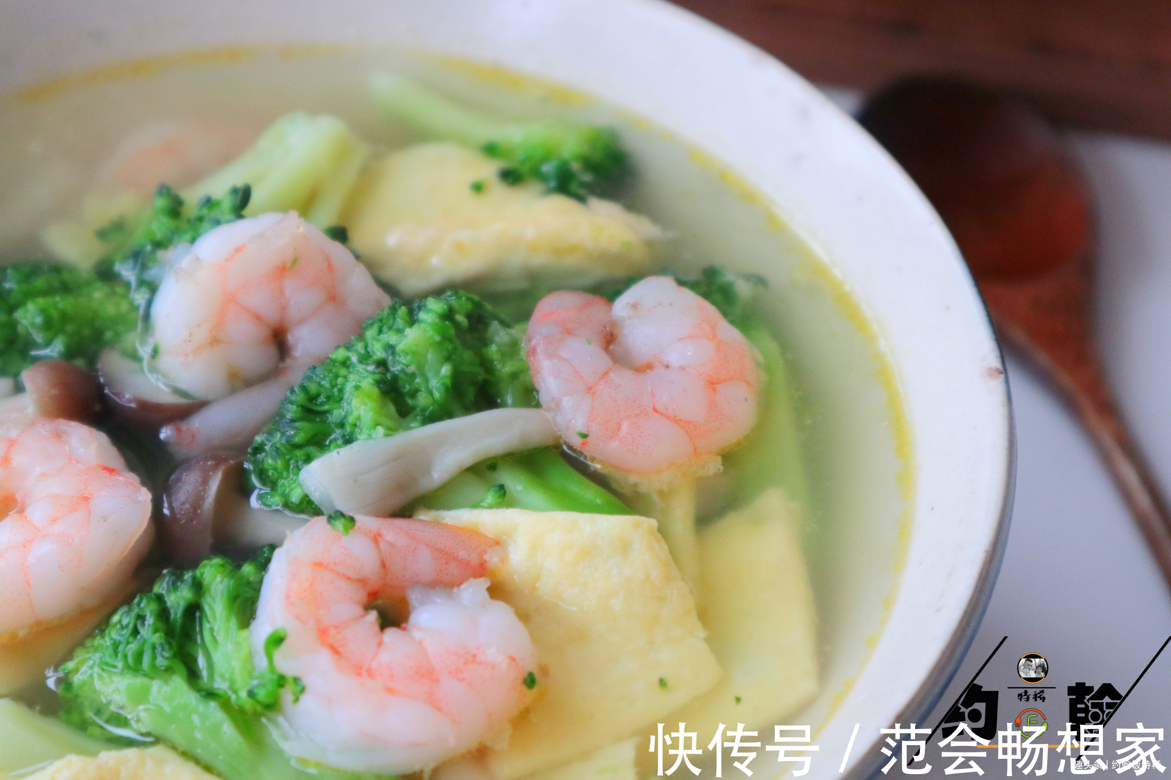 蟹味菇|春天，西蓝花和鸡蛋一起煮，坚持每天喝一碗，很多人不知道有啥用