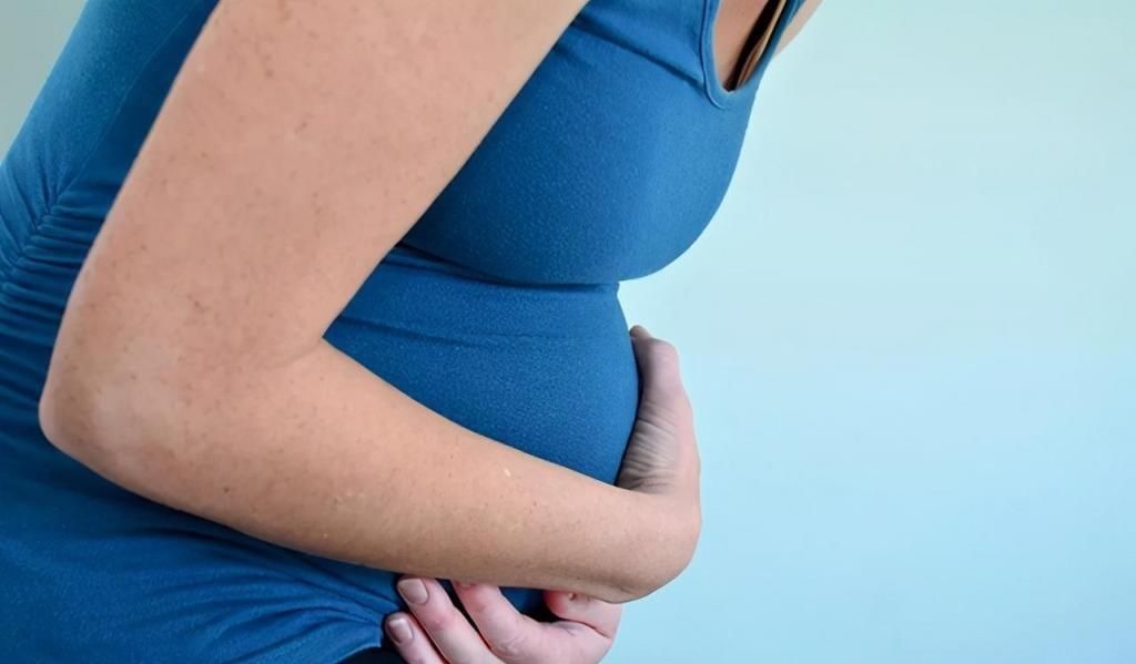 信号|二胎妈妈如何判断自己快生了?出现这八个分娩信号,预示即将临盆