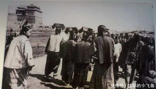 再现|老照片再现清朝人过年时的场景