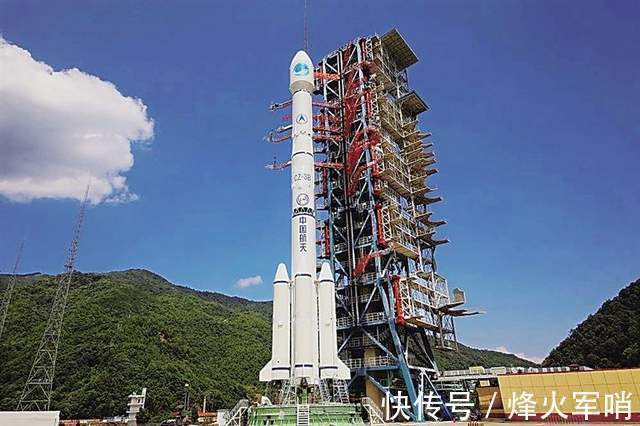 塔吊|为何美俄的火箭发射架很简约，而我国的却庞大笨重？是技术落后？