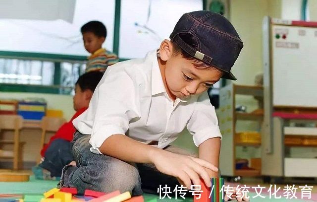孩子|3-6岁不立规矩，想再改就难了，父母这样做培养出有教养的孩子