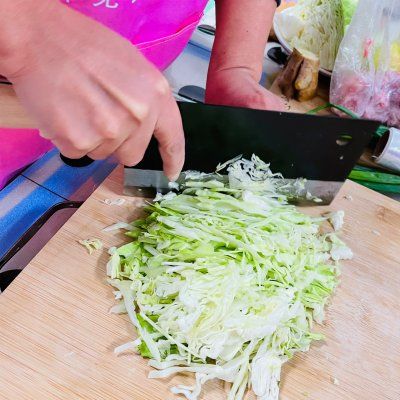 包菜肉包(省时版本)自己做,方便更放心