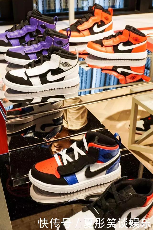 亚洲最大JORDAN旗舰店开业,我冒雨把“黑粉脚趾”买到手了!