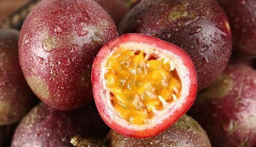 失眠“最怕”这几物,睡前吃一点,安神静气,一觉酣睡到天亮