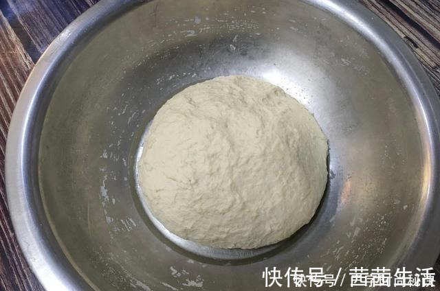 无铝泡打粉|炸油条,用酵母粉就错了,教你正确配方比例,蓬松酥脆、越吃越香