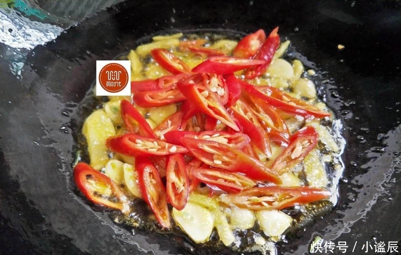 过瘾|教你做个下饭菜,做法简单易学,比大鱼大肉好吃,十分过瘾