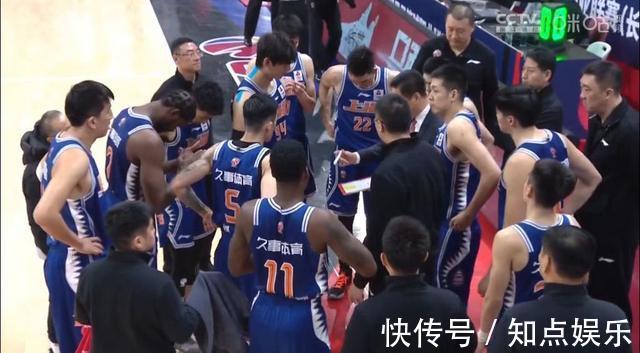 任骏威|王哲林可兰白克发威,梅森高效砍分,上海男篮40-28广州队