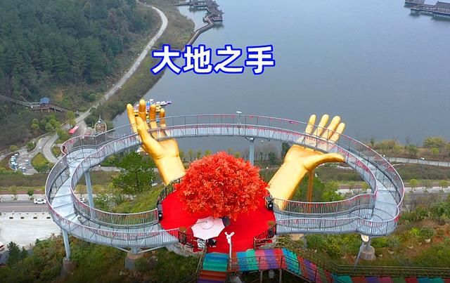 越南一座桥因太玄幻，福建贵州纷纷仿建，咱们这么缺乏创造力吗？