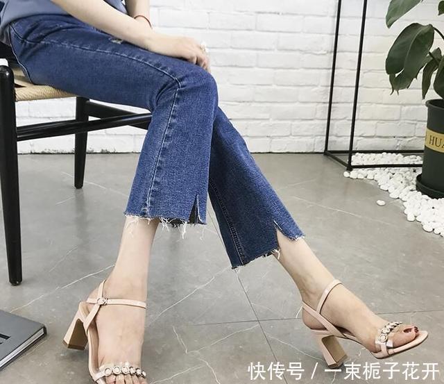 性感一字凉鞋,法式浪漫风格,充满优雅大方气息