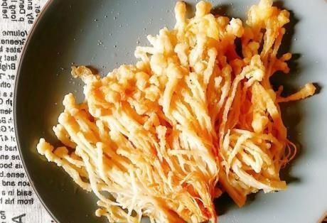 金针菇这样做好吃好看,春节用来招待客人,寓意富贵吉祥受欢迎