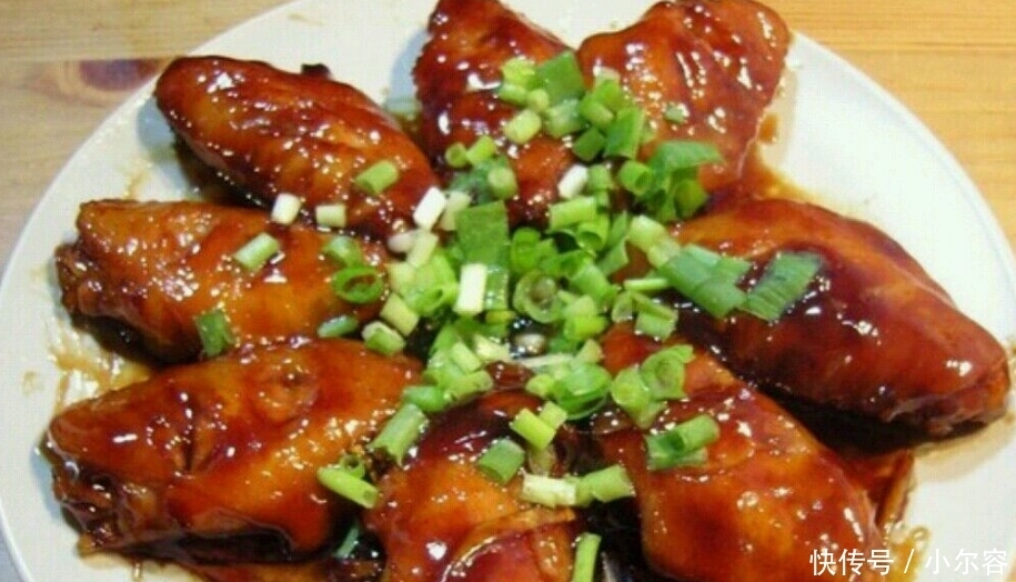 鸡翅家常做法,做法简单 ,汤汁浓郁,美味下饭,真的超赞!