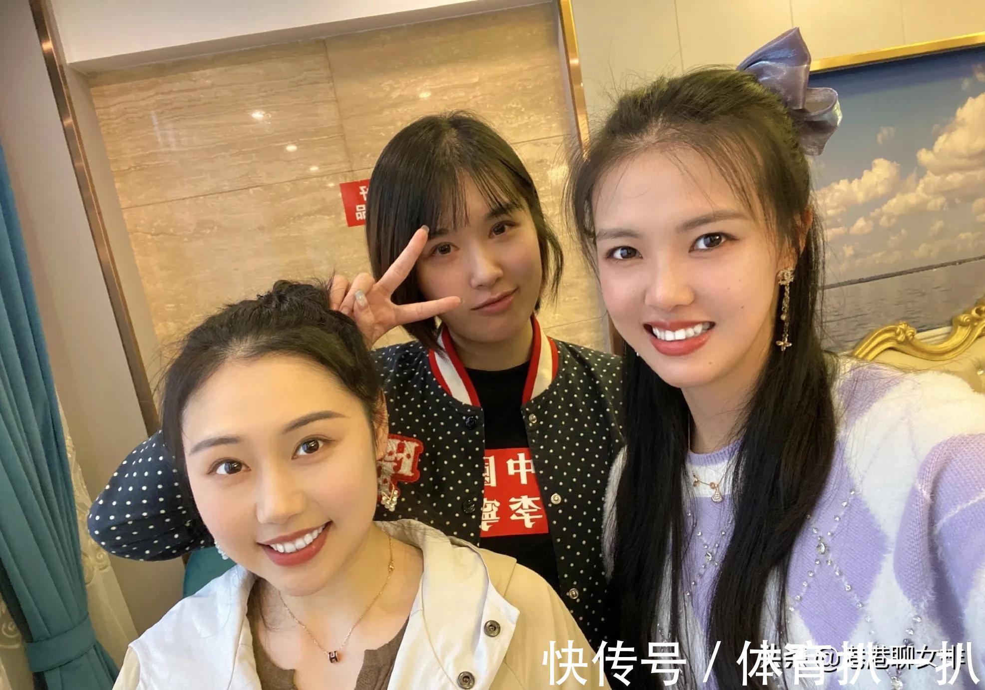 张常宁|张常宁发文庆祝生日,旁边的小孩实力抢镜,球迷:开心之余要努力