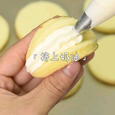 搅拌均匀|水果抱抱卷