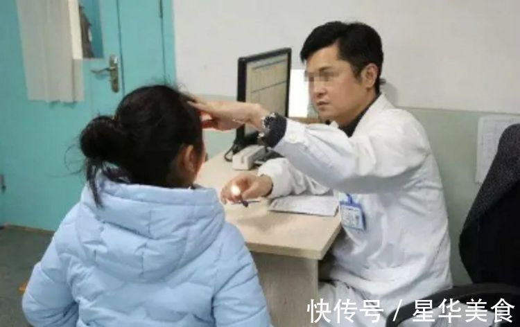 双眼|女儿误将502当眼药水,妈妈用60秒挽救了娃,医生:向你学习