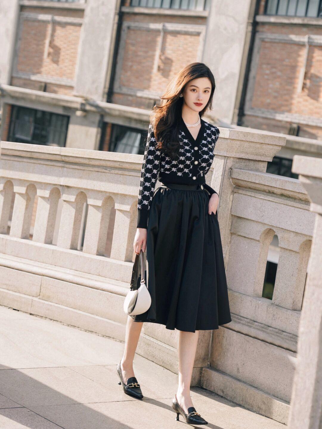 更上一层楼 “毛衣”怎么穿出时尚感?看看这些搭配造型,保暖温柔又显瘦