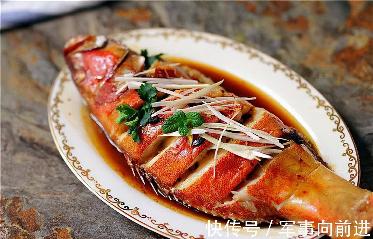 坚果|到了中年，要想提高免疫力，医生告诉你：这四种食物可以尝试多吃