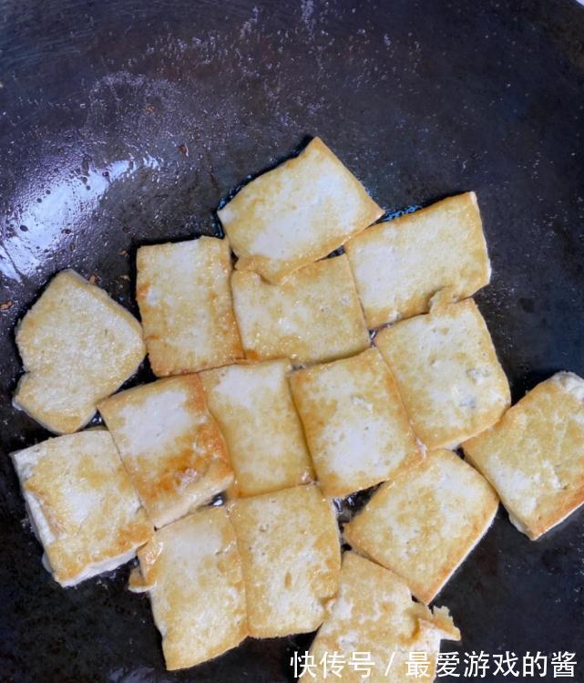 天冷了，吃肉不如吃菜，大雪过后炖一锅，营养好消化，孩子很爱吃