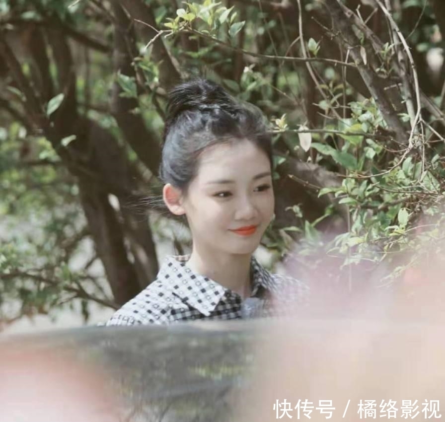 刚被执行3000万的郑恺,还有闲钱办奢华婚宴?明星来钱就是快