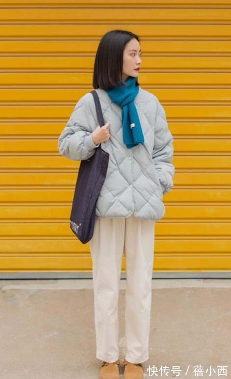平底鞋 有品味的女人都在穿“烟筒裤”,配羽绒服、大衣超显瘦,都想照搬