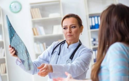 症状|因腿疼被诊断为肺癌,他的确诊过程,会让你重新认识肺癌!