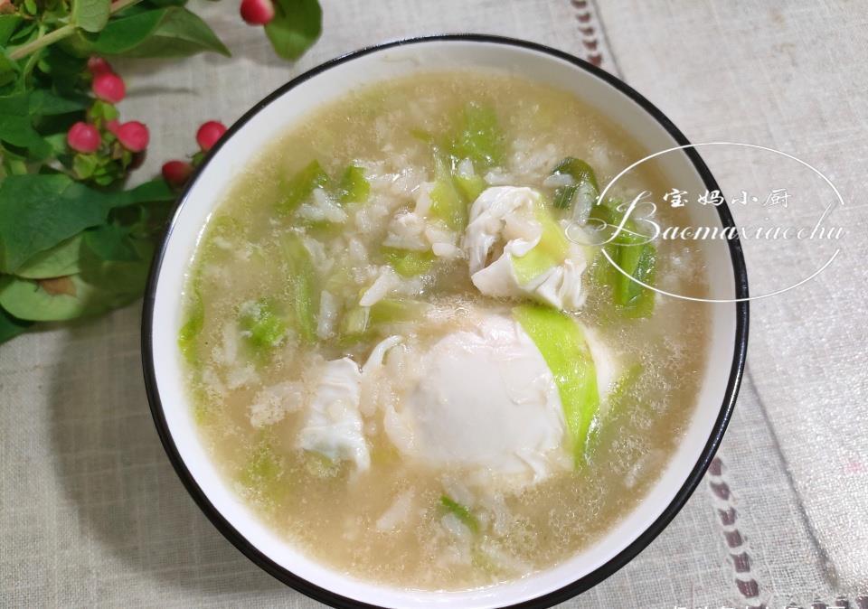 馒头|晒晒我家早餐，不慌不忙15分钟就上桌，荤素都有营养丰富