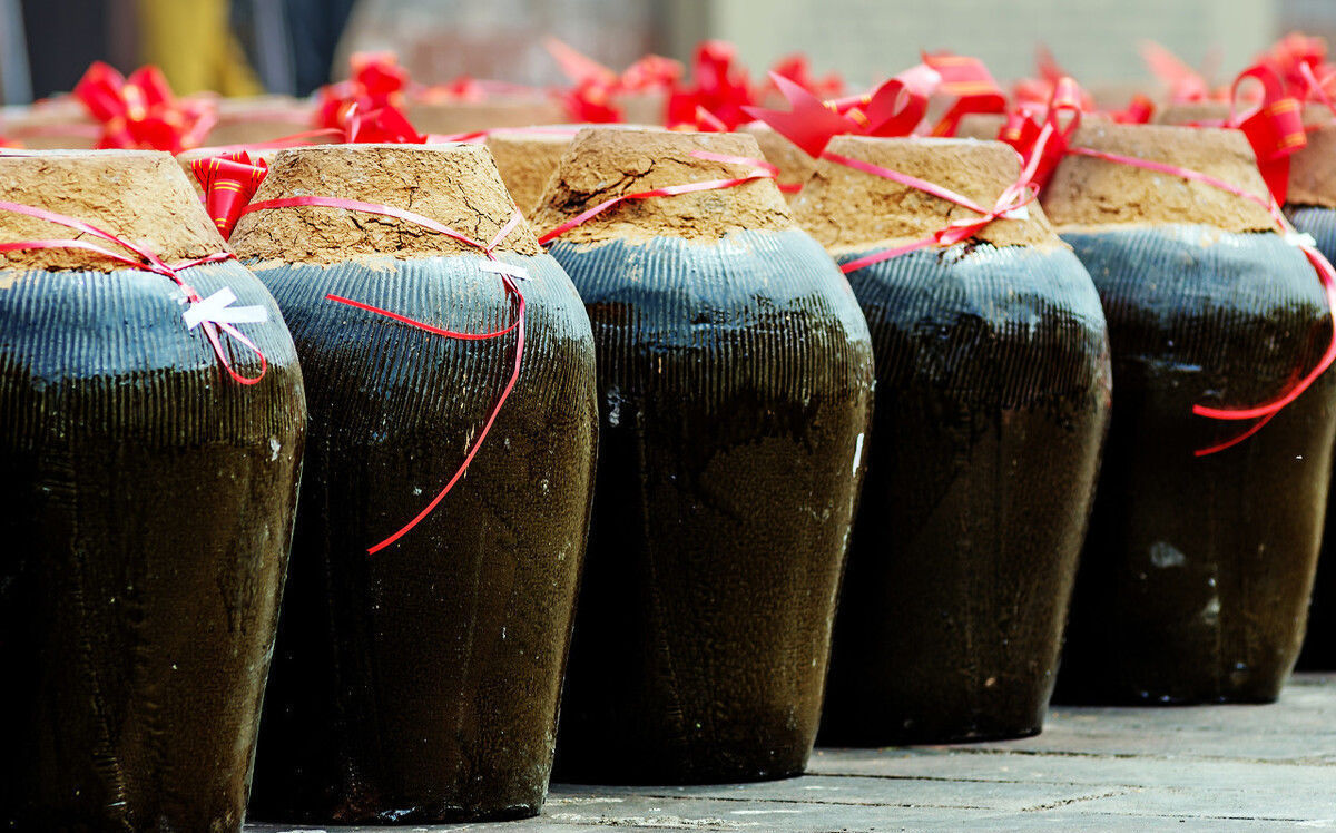 牌子|买白酒，只要酒瓶有这2类代码，不管什么大牌子，都不是纯粮食酒