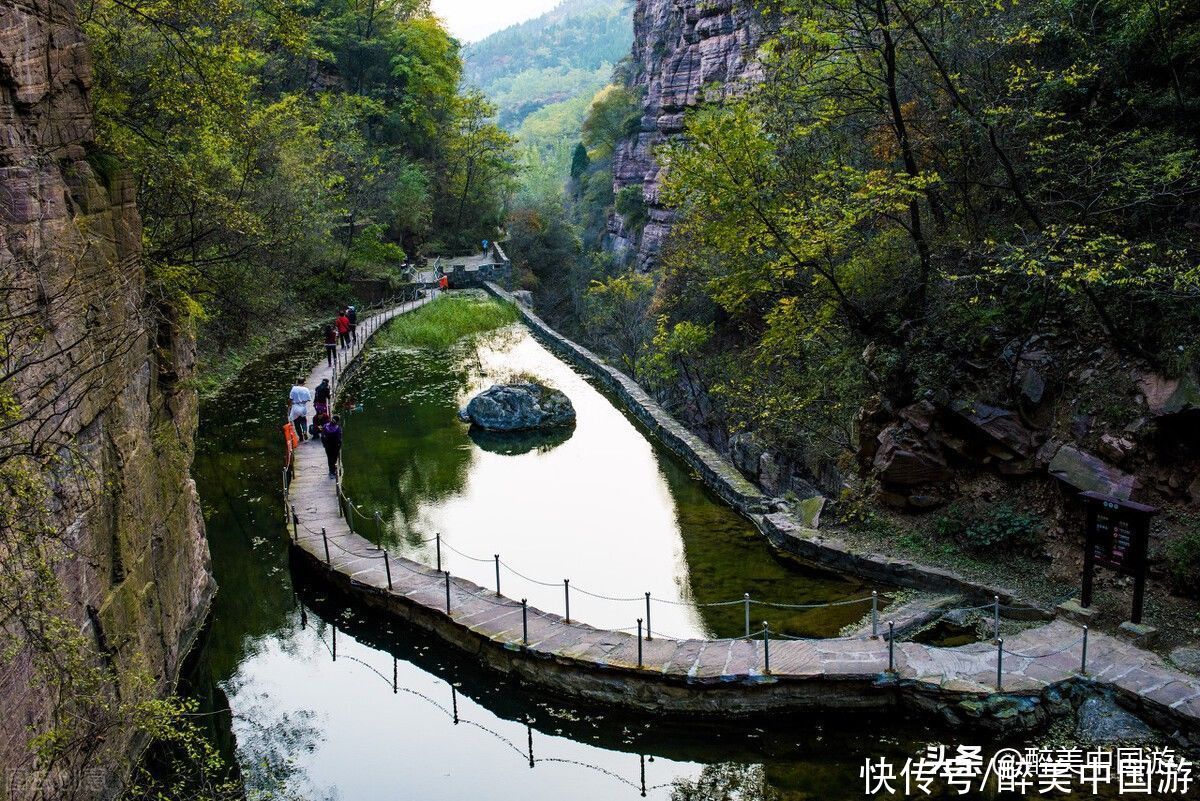 推荐一个冷门景点，山高林密，峡谷壁垂，适合国内自驾游