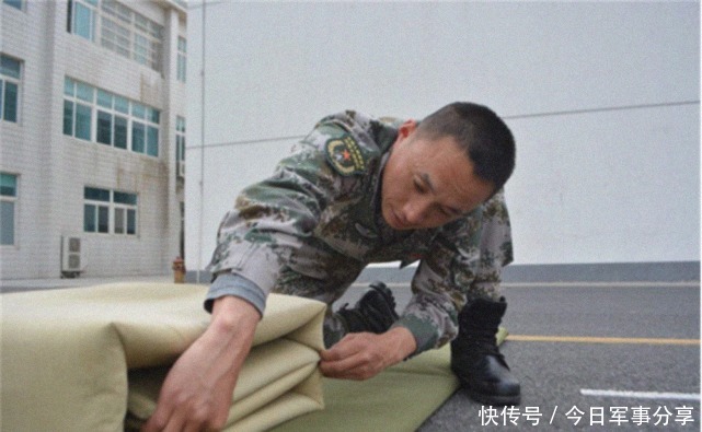 中国|镜头下中美俄军人宿舍,一眼就能看出区别,中国的更加有特点