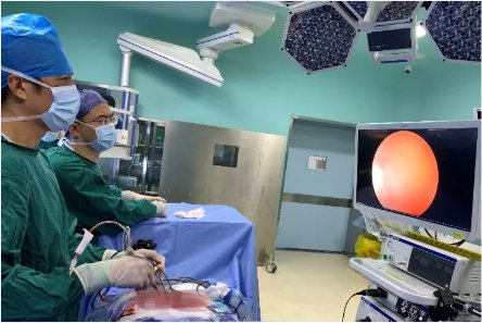 腰腿痛|北京友谊医院成功采用UBE镜下融合技术治疗腰椎退变性滑脱症患者