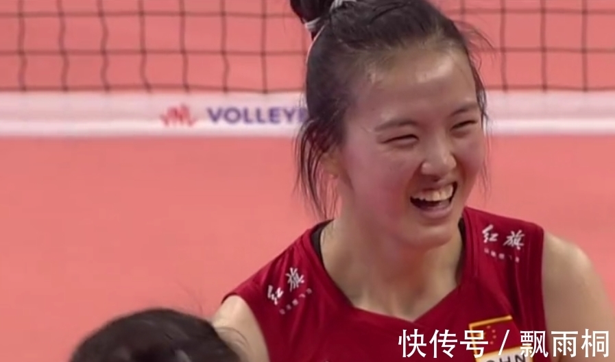 刘晓彤|3-2逆转取胜！给中国女排姑娘打分，4人得满分