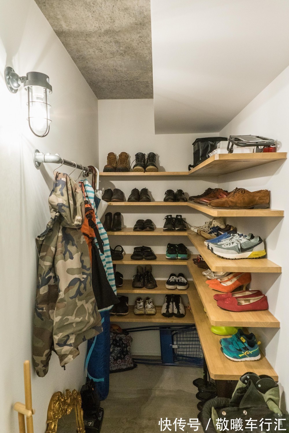 挂杆|看了日本人的玄关设计,我发现了无数中国家庭的通病