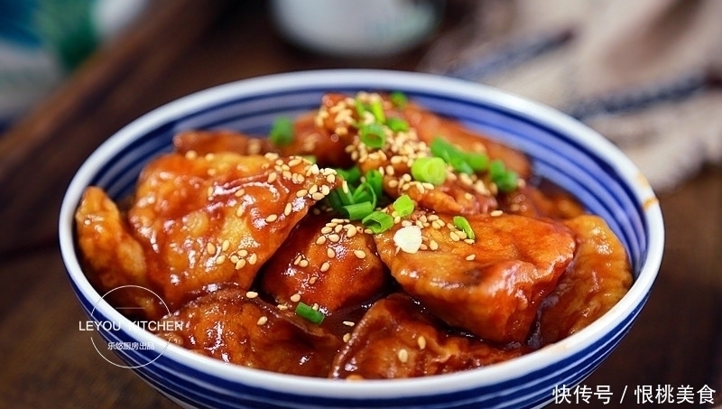 搅拌均匀|一道素小炒,看着像肉,吃着比肉还香,拌在米饭里吃,连下三碗饭