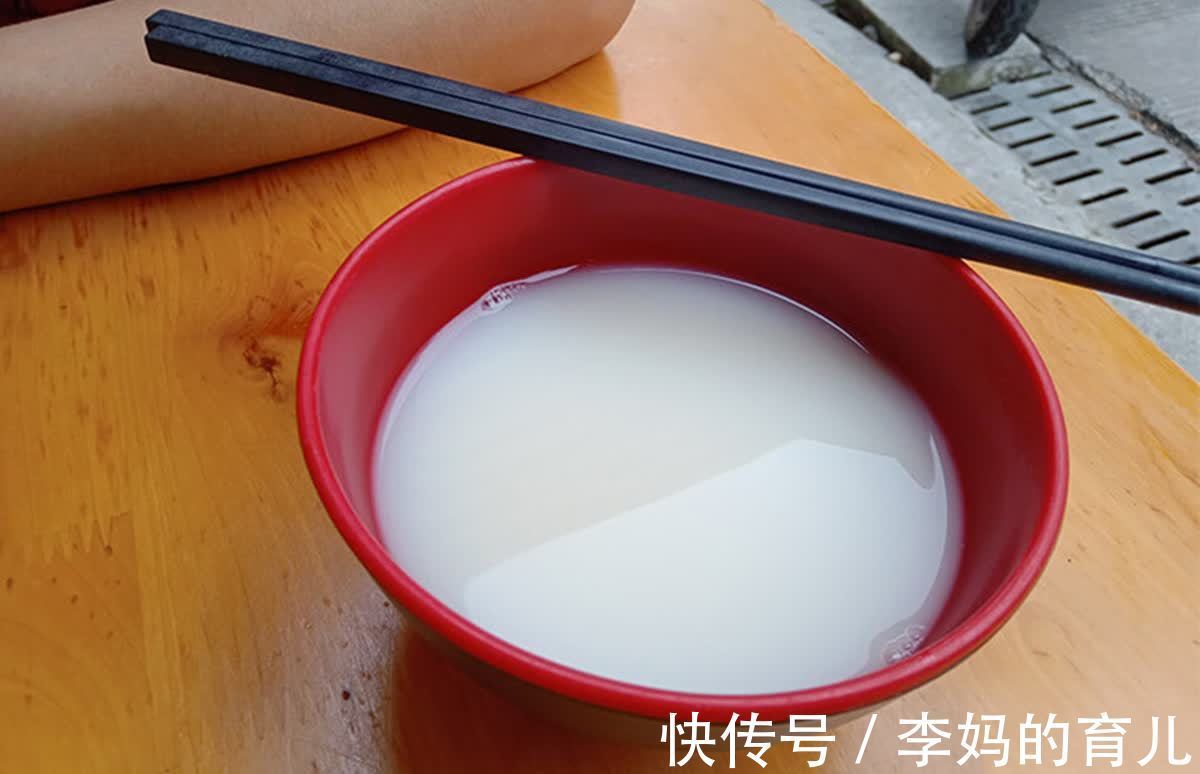 消化|忠告:家长快把这几种“假营养”辅食拉黑,孩子吃多了会影响消化