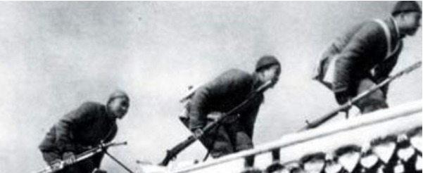 子弹|抗战中如果子弹打光了，为何没战士捡日军武器？老兵含泪说出原因