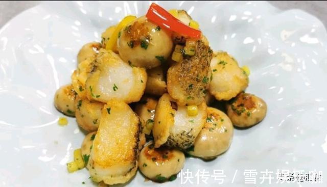 牛舌|慢炖牛舌肉汁烩藜麦黑松露、鲜口蘑炒银鳕鱼、麻虾酱炒百合