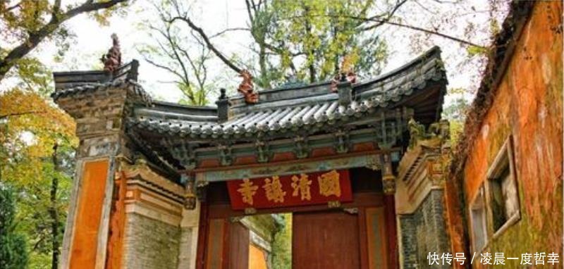 我国风评最好的5A景区，一顿斋饭两块，要住宿的一晚也才25元