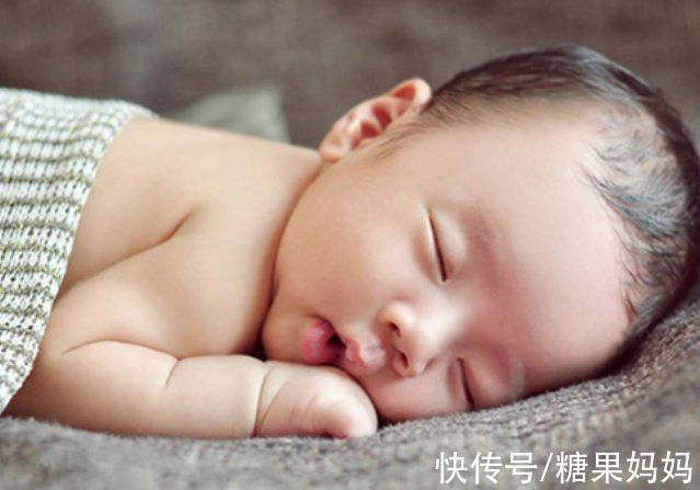 婆婆和妈妈|新生儿在“月子里”很好带，是宝贝给妈妈的礼物，哭闹也许有苦衷