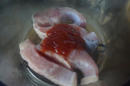  酸酸甜甜の番茄酿青鱼，开胃又下饭，无油