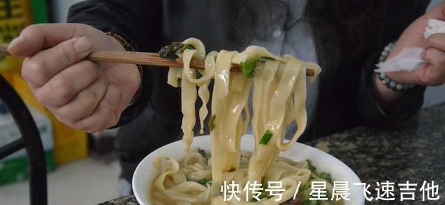 体重|吃了易发胖的主食,米饭不居榜首,若你爱吃它,体重或许涨不停!