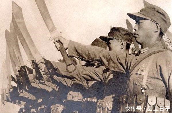 国军|抗日战争黄梅阻击战,国军大败而归,前线日军为何却破口大骂